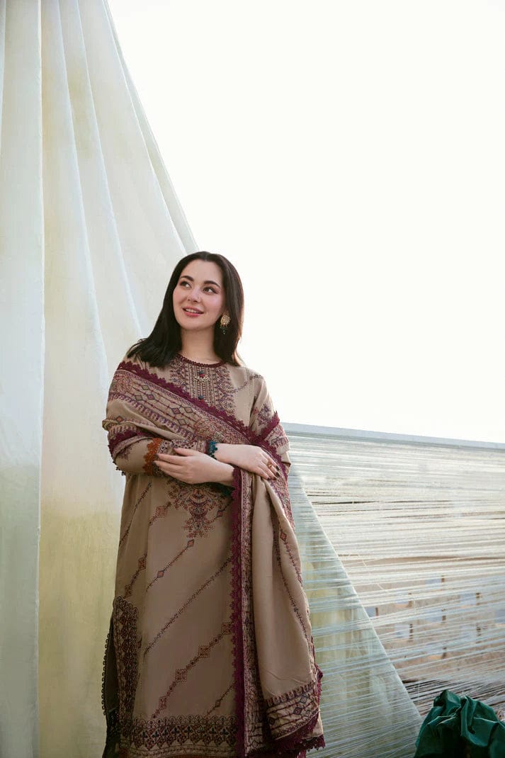 Florent Most demanding article arrived in Dhanak fabric