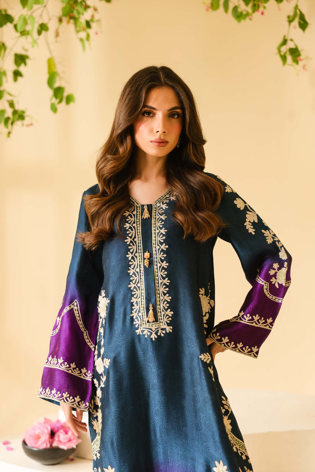 Silk unstitch double shade digital printed Most luxury article arrived