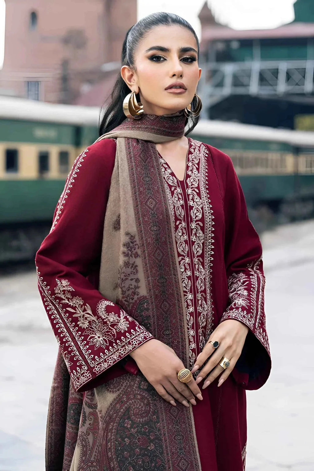 SUMMER COLLECTION 🌻_*
*ALHAMDULILAH*
*IZEL* 3pc Summer Casual Collection