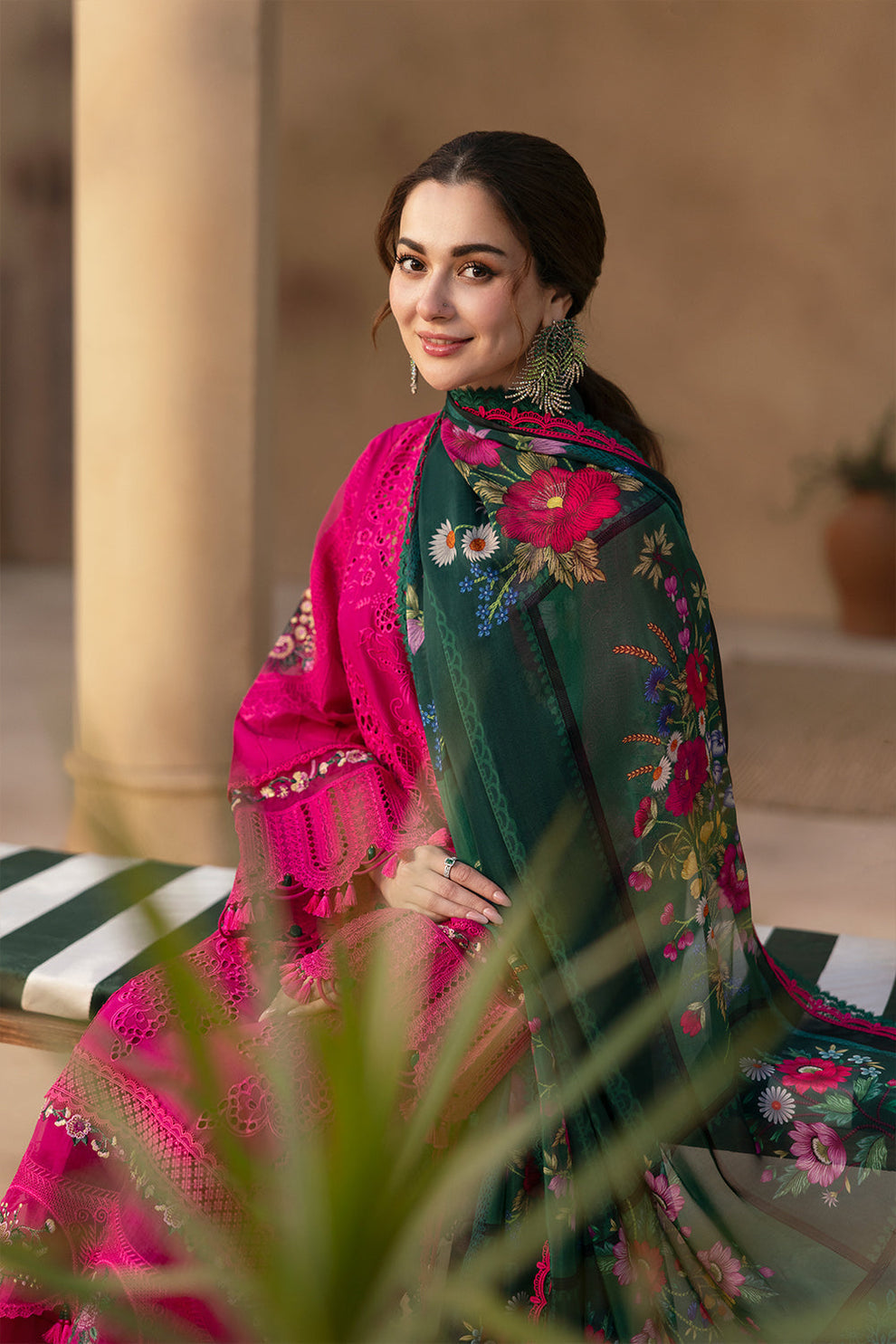 Saira Rizwan Unstitched Lawn 90/88 Embroidered 3PC With Printed Bana Dora Shawl