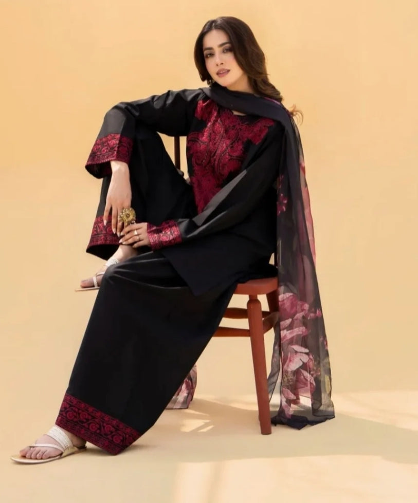 Zullbury 3Pc Dhanak With Heavy Embroidery