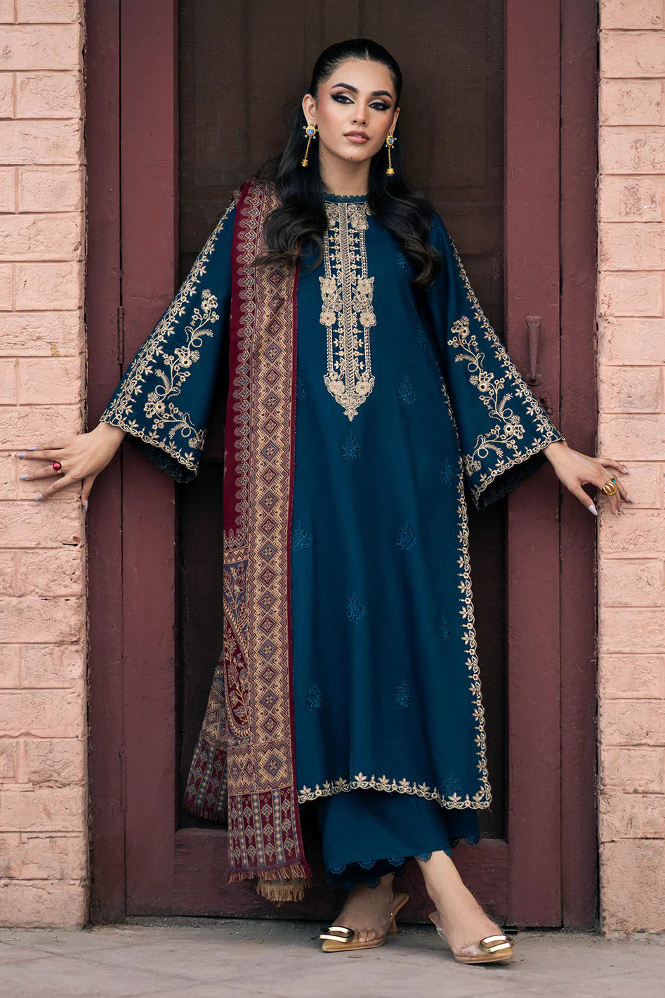 SUMMER COLLECTION 🌻_*
*ALHAMDULILAH*
*IZEL* 3pc Summer Casual Collection