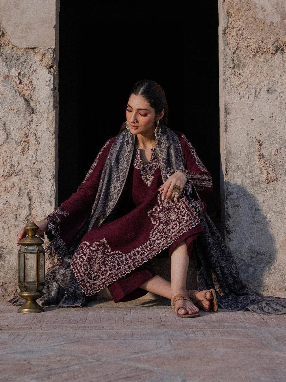 ```ALLHAMDULILLAH SUMMER COLLECTION ```

🍂*_IZEL 520_*🍂

*Stuff: Best Quality Air jet lawn 90/70