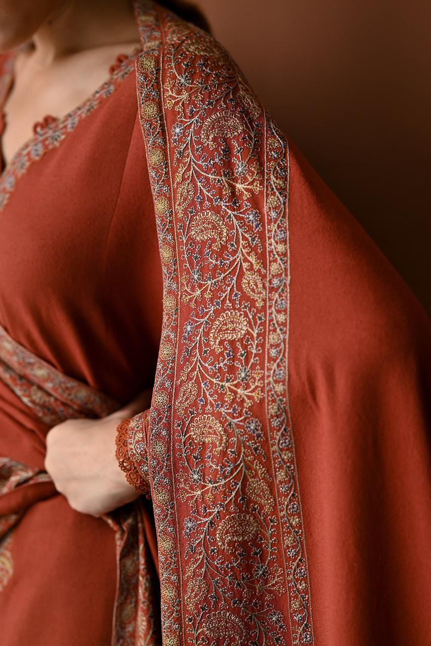 SUMMER COLLECTION
Alhamdulillah
🍂Batik 4026🍂

*Lawn Hit Code*
*Stuff: Best Quality Airjet Lawn 90/70