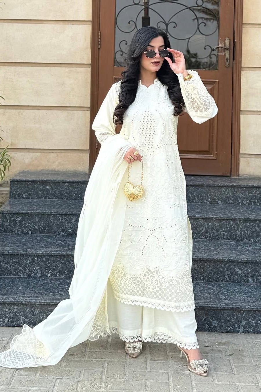 SUMMER LAWN COLLECTION 2026*✨ *BRAND NAME* MARIA B _WEAR BY THE GORGEOUS ACTRESS_ *SHAMZAY* *FABRIC* PREMIUM AIR-JET LAWN *LAWN QUALITY* 💯% GUARANTEED