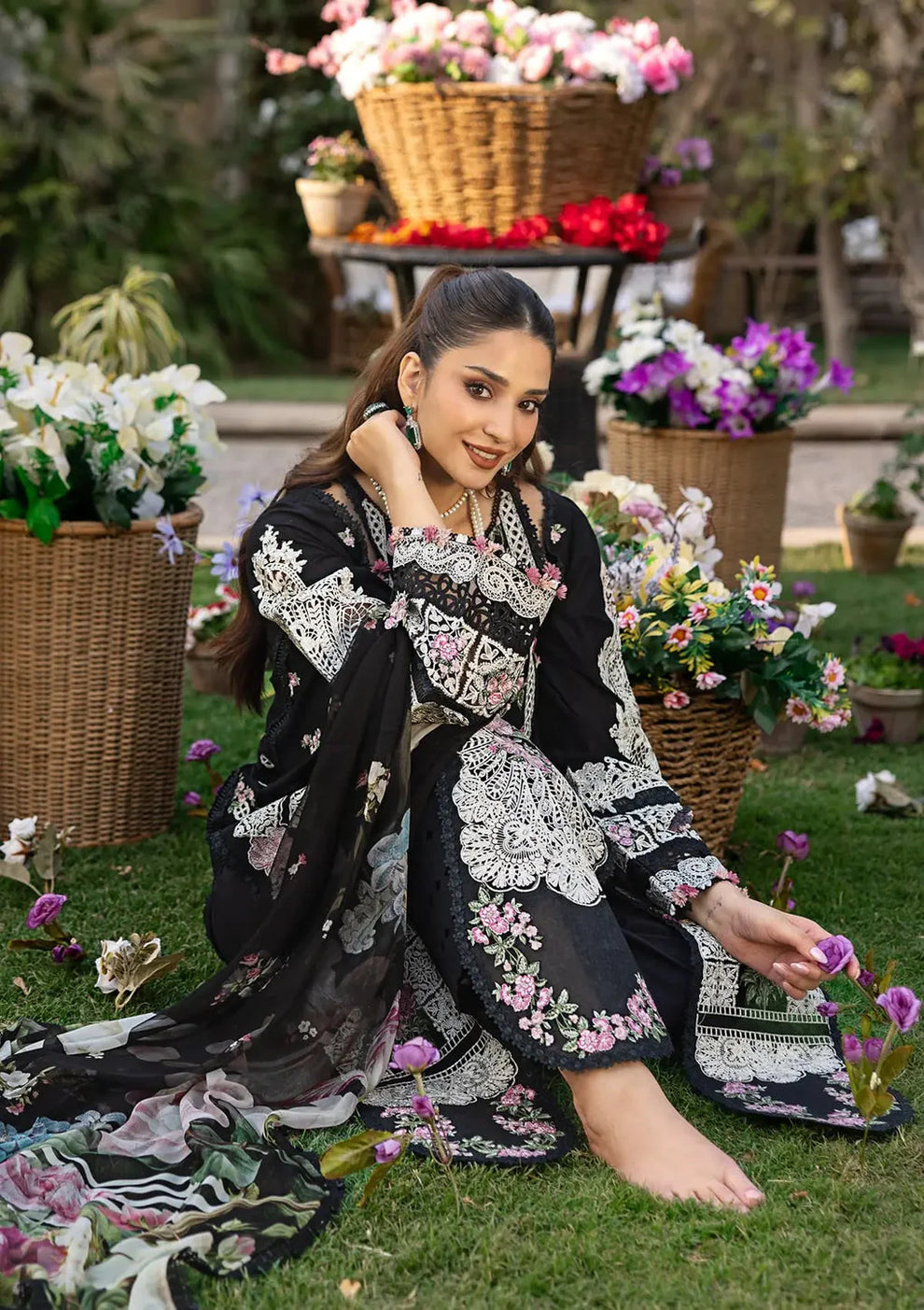 ELAF LAWN UNSTITCH SUMMER COLLECTION