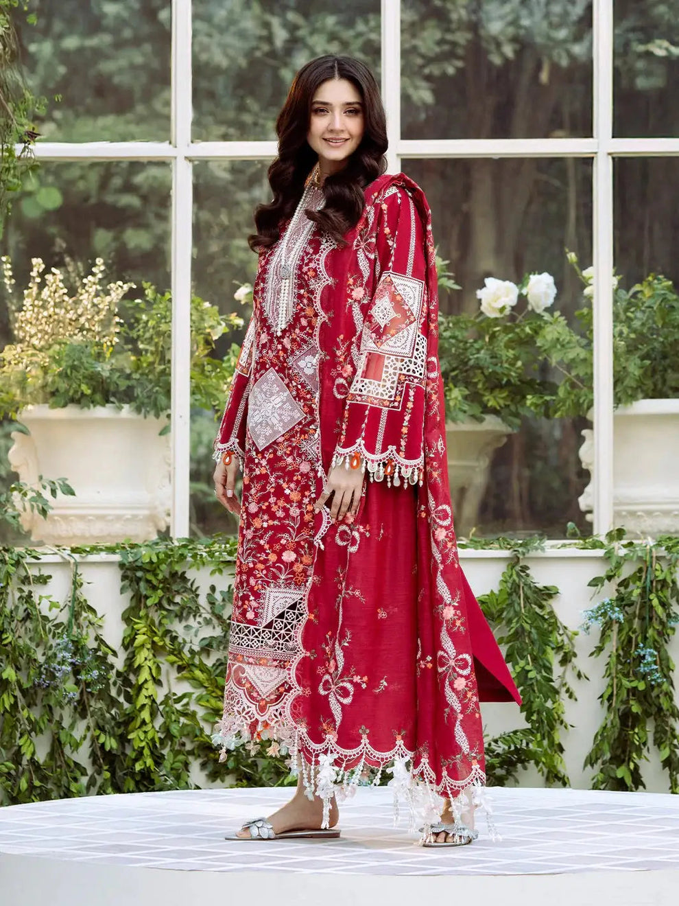 BIN_ILYAS Lawn 90/70 EMBROIDERED 3PC WITH CHIFFON EMBROIDERED Shawl