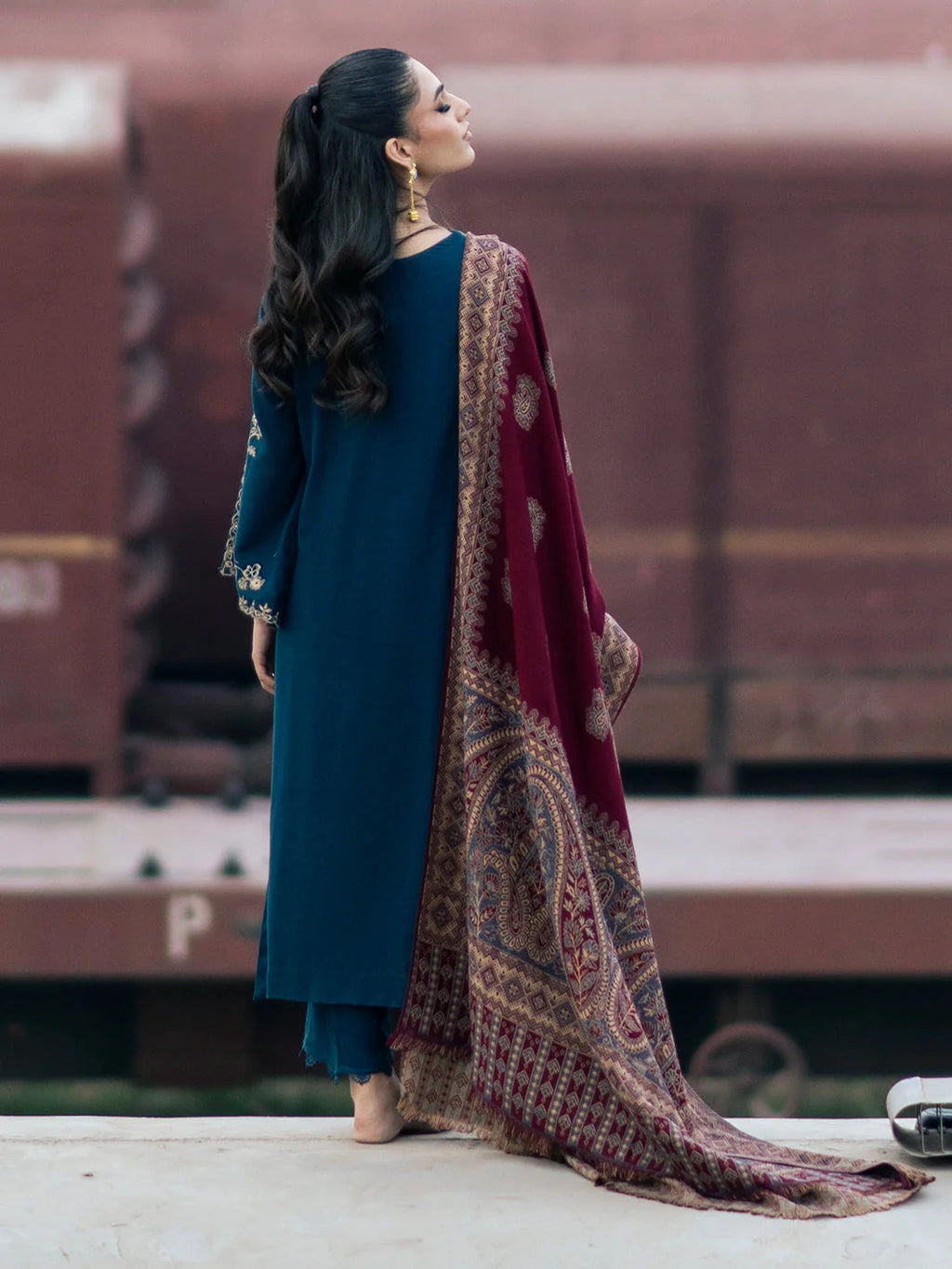 SUMMER COLLECTION 🌻_*
*ALHAMDULILAH*
*IZEL* 3pc Summer Casual Collection
