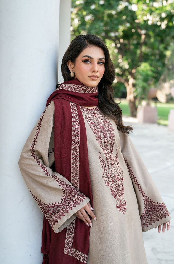 Baroque MOST DEMANDING EDITION*
*03PCS UNSTITCHED SUIT*
*FABRIC Lawn90’88*