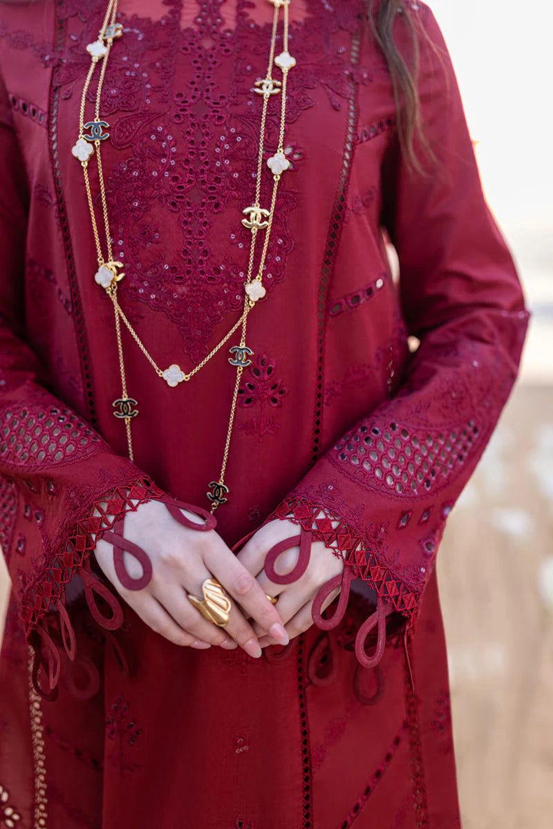 SUMMER COLLECTION 🌻_*
*ALHAMDULILAH*
*QALAMKAR* 3pc Summer Casual Collection
Code:4001