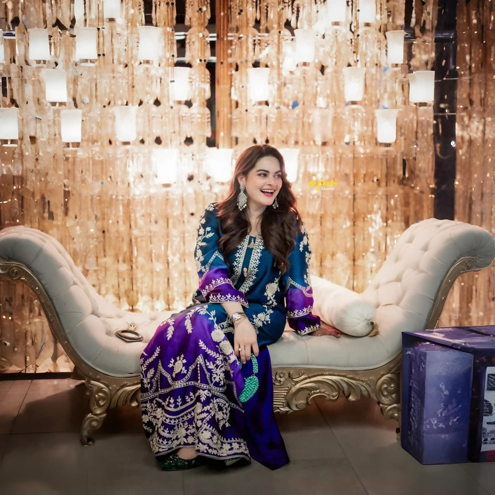 Silk unstitch double shade digital printed Most luxury article arrived