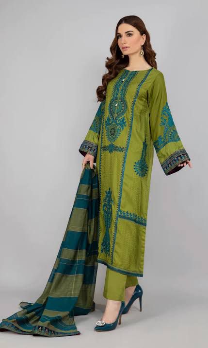 SUMMER COLLECTION ```

🍂*_MARIA B_*🍂
Code:4018

*Stuff: Best Quality Airjet lawn 90/70