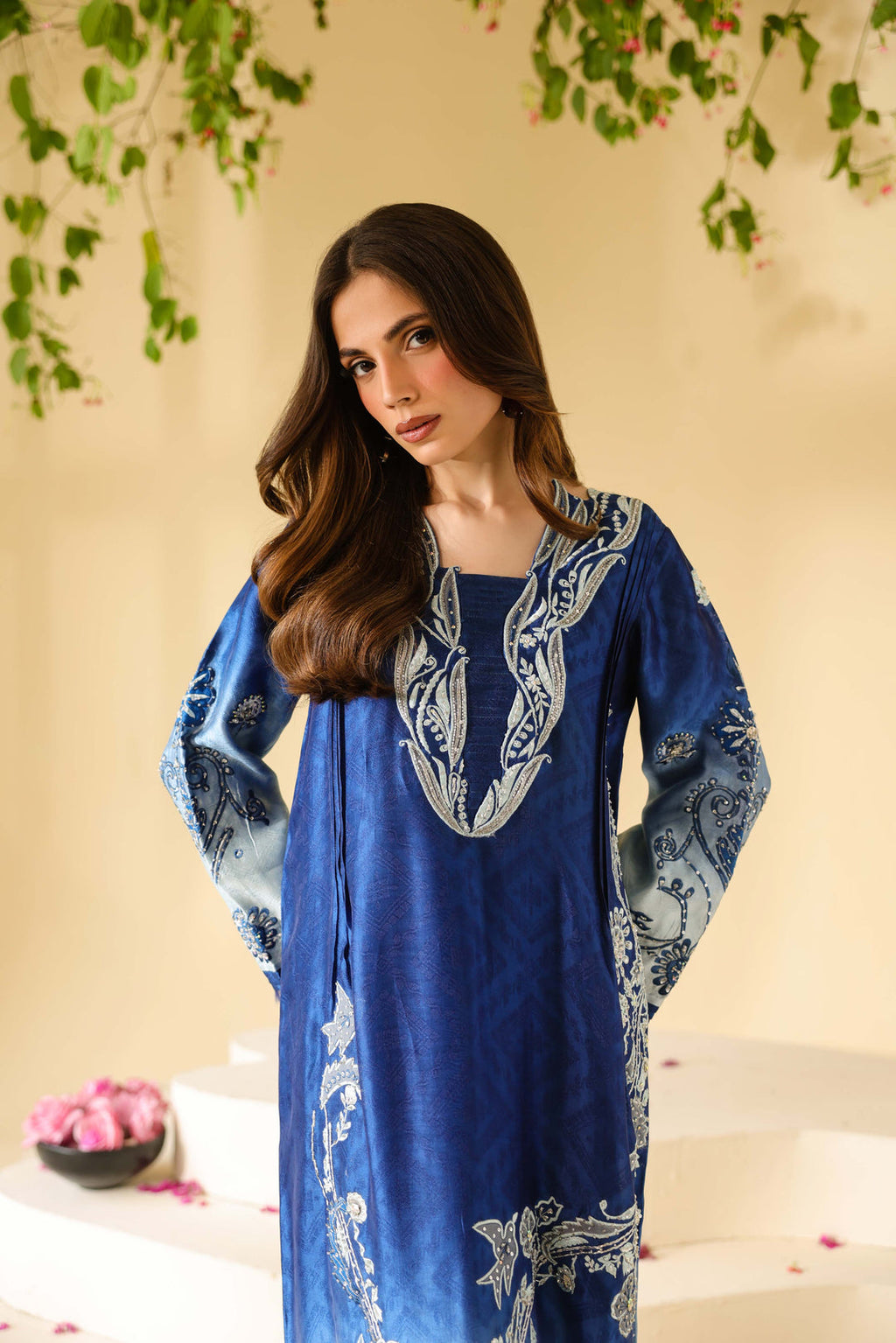 Silk unstitch double shade digital printed Most luxury article arrived