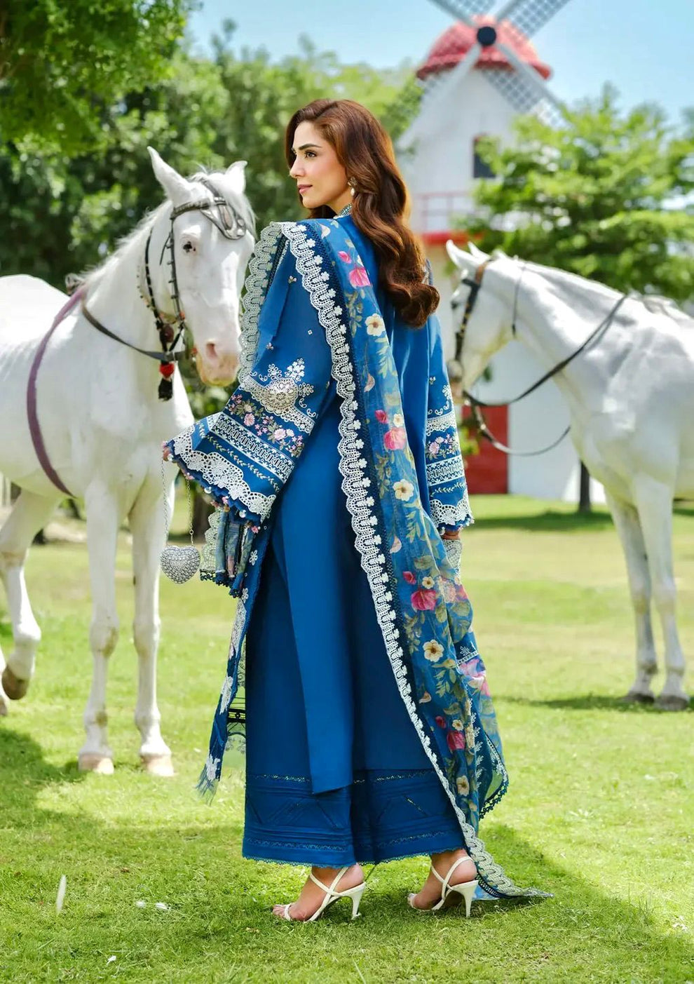SUMMER COLLECTION 🌻_* *ALHAMDULILAH* *NOOR KHAS* 3pc Summer Casual Collection Code:21