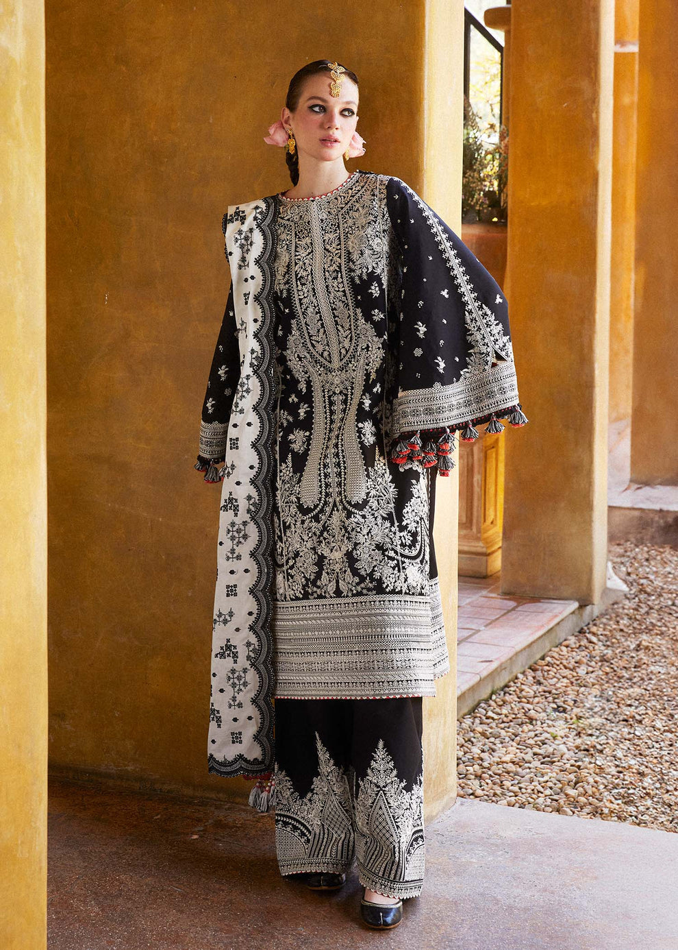 Hussain Rehar 004 3PC Unstitched Luxury dhanak Heavy Embroidered suit